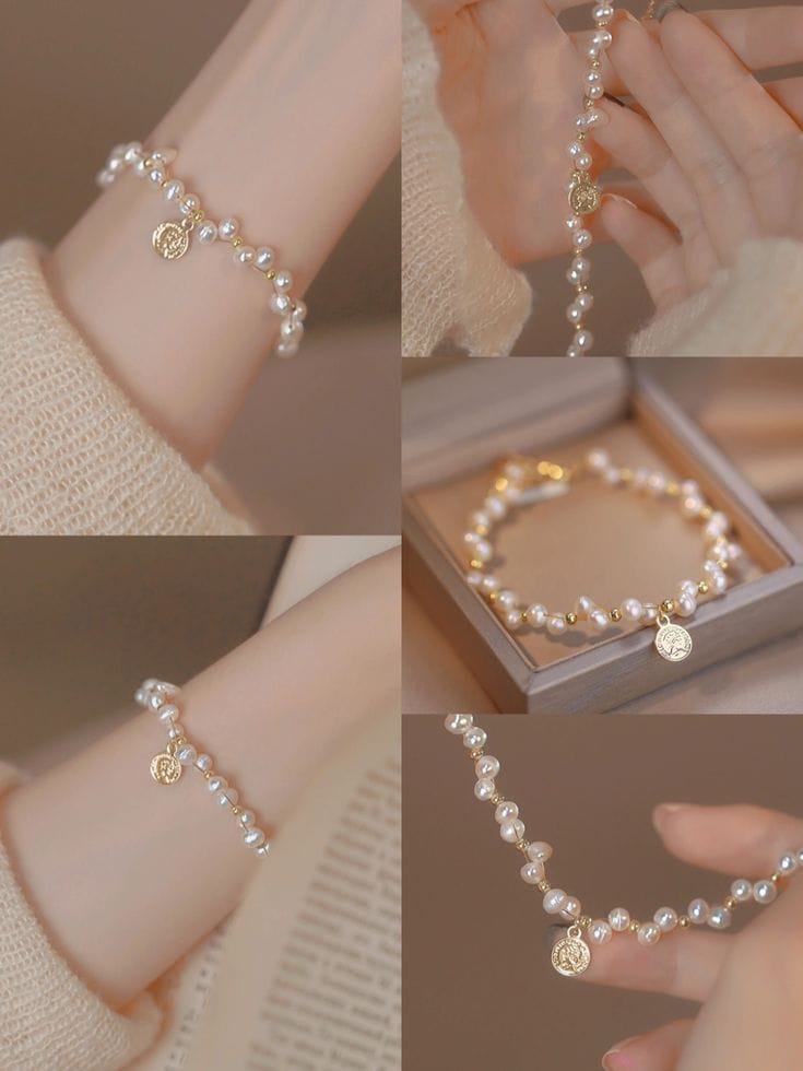 Elegant handmade jewelry by Zeenaora featuring unique artisan designs and modern craftsmanship.