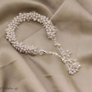 Handmade white gajra bracelet for nikah wedding and mehndi